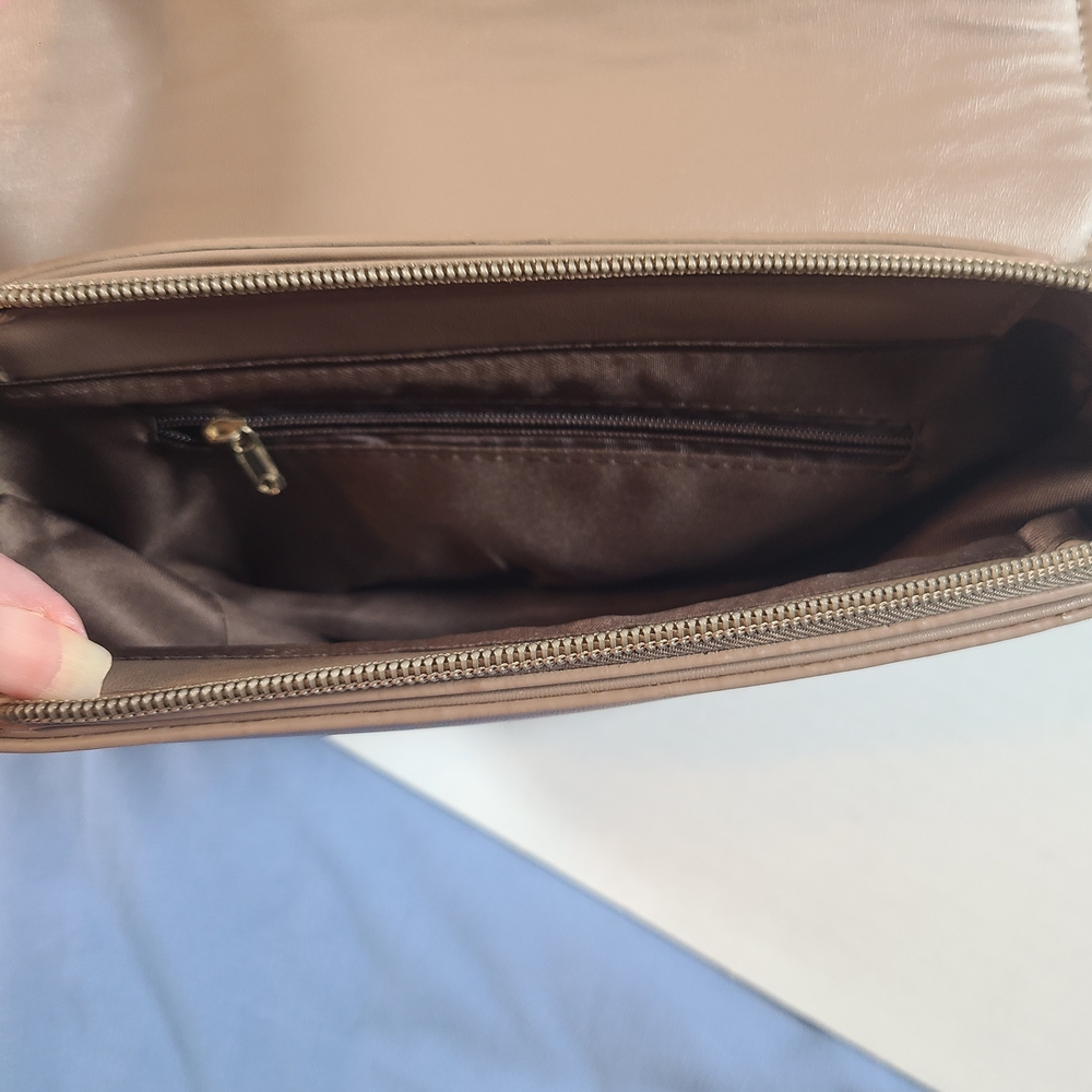 Kinganrun Elegant Taupe Crossbody Shoulder Bag NWOT 2 Straps 8.3x5.1x3.1 Inches - Picture 6 of 7